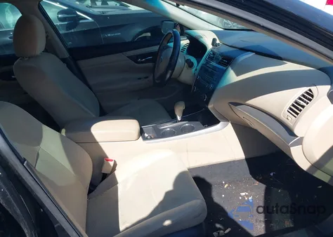 2015 Nissan Altima 2.5 S из США, поврежденный, VIN 1N4AL3AP4FC287266